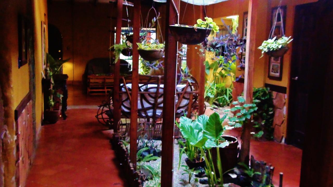 Hotel La Tora Managua Exterior foto