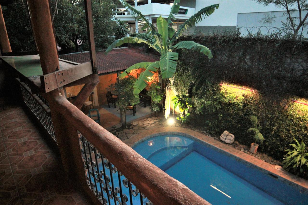 Hotel La Tora Managua Exterior foto