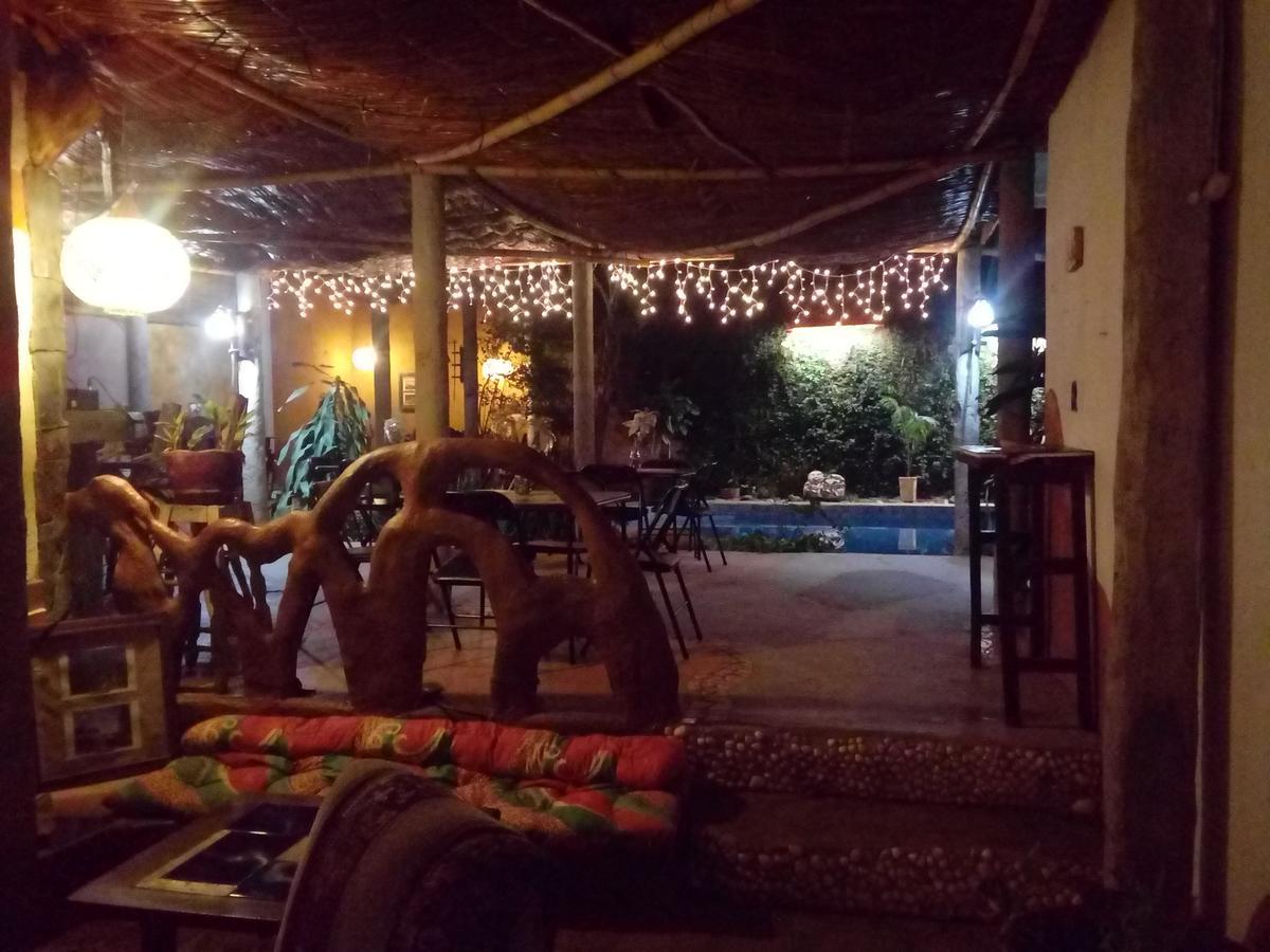 Hotel La Tora Managua Exterior foto